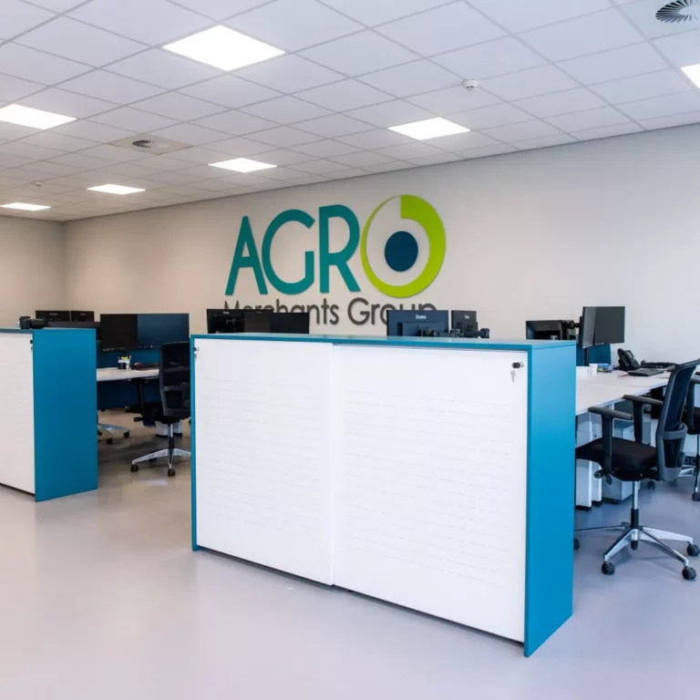 Kantoorinrichting Americold door DBKC ICT & Kantoor