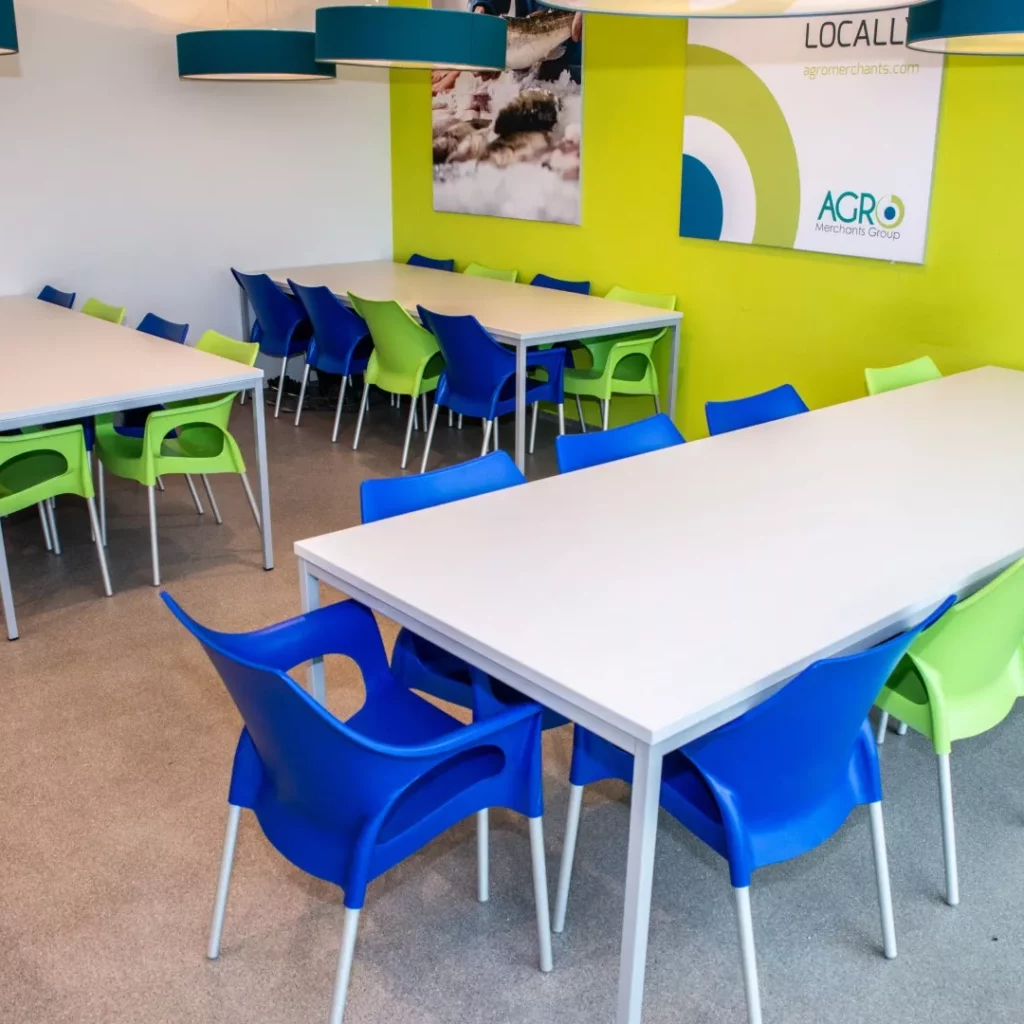Kantoorinrichting Americold door DBKC ICT & Kantoor