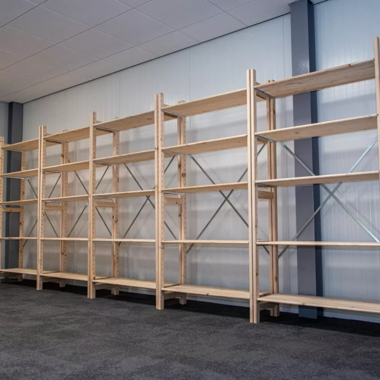 Kantoorinrichting Van Slooten Auto door DBKC ICT & Kantoor